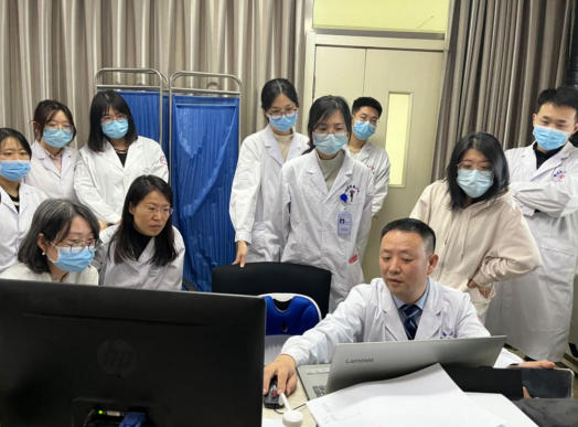 声韵医途：‌超声规培的韵律与节奏